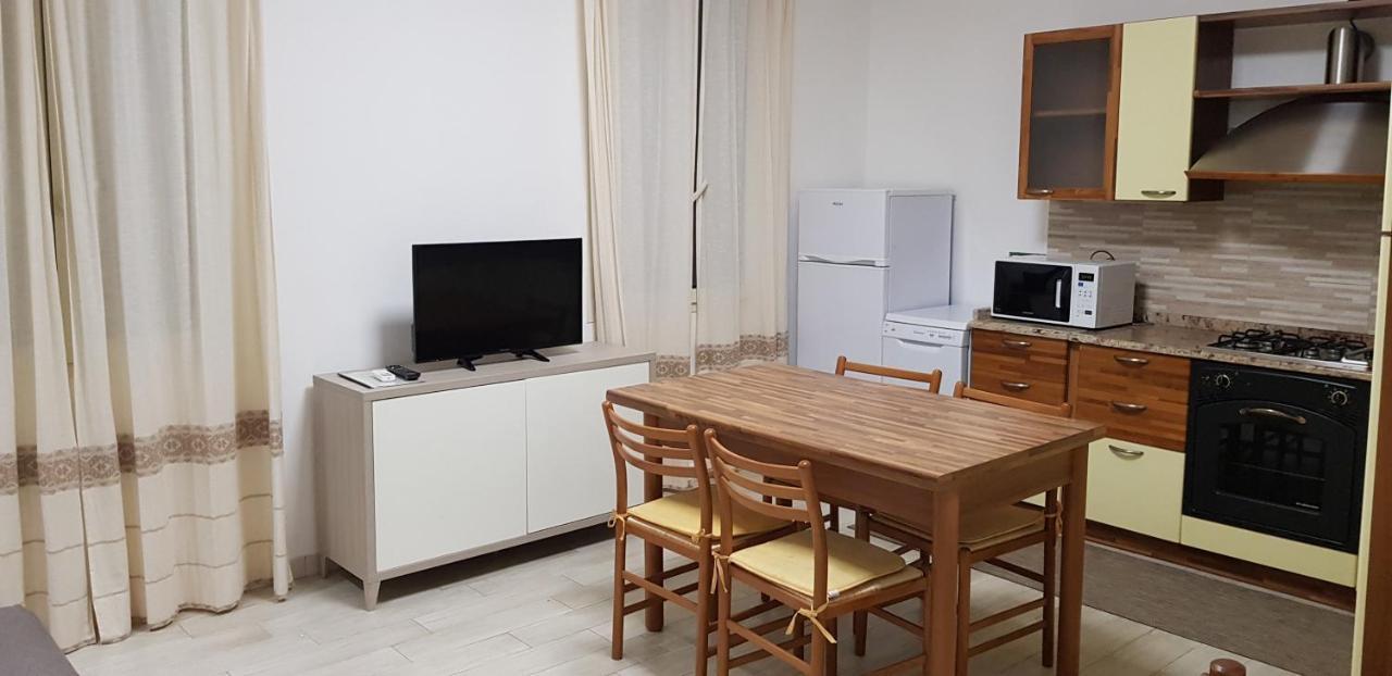 토르톨리 La Casa Di Laura 아파트 외부 사진