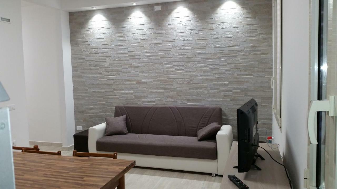 토르톨리 La Casa Di Laura 아파트 외부 사진